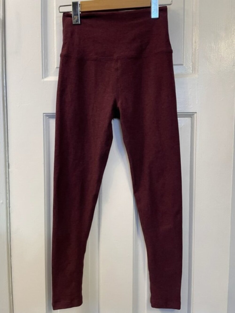 Beyond Yoga Caught in the Midi High-Waisted Legging Burgundy Size Small